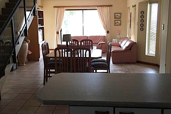 4 Bedroom Property for Sale in Wavecrest Eastern Cape